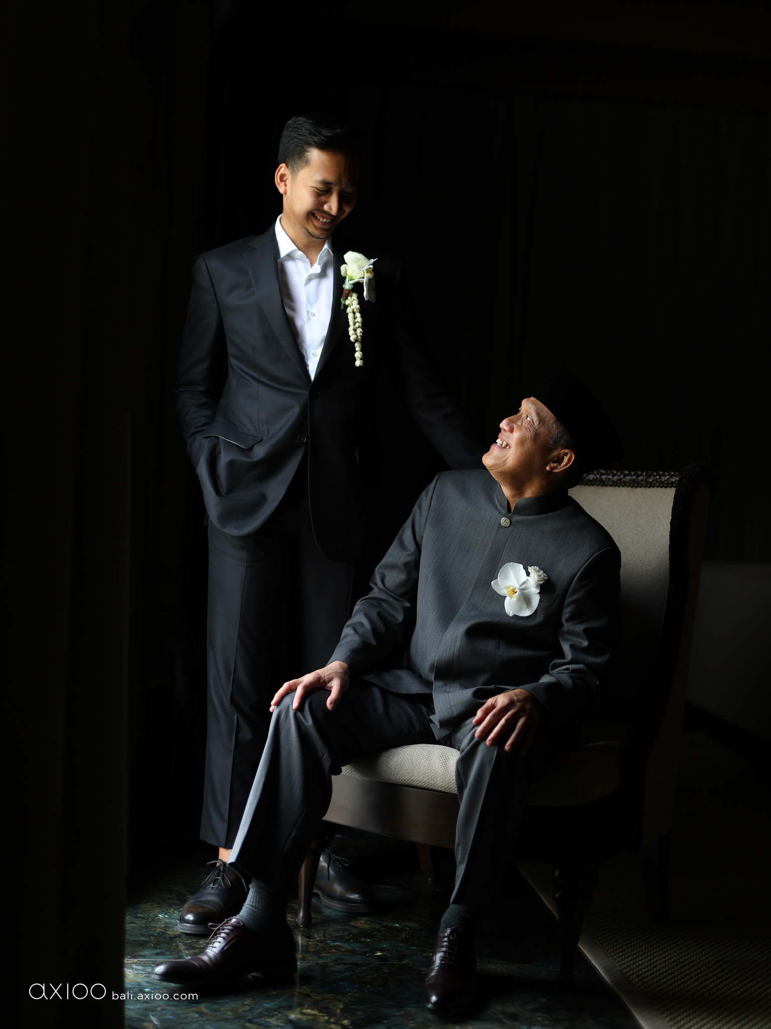 Axioo: Beyond The Spotlight